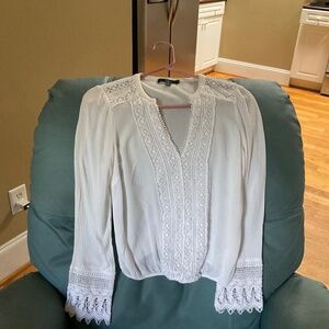 Lulus Women’s White Blouse ~ XS ~ Adorable 100% Cotton